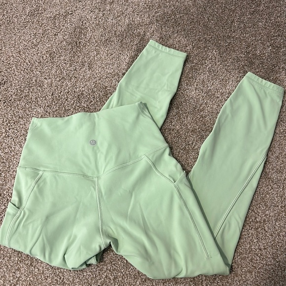 Lulu Lemon Green align size 4 Leggings - Picture 1 of 5